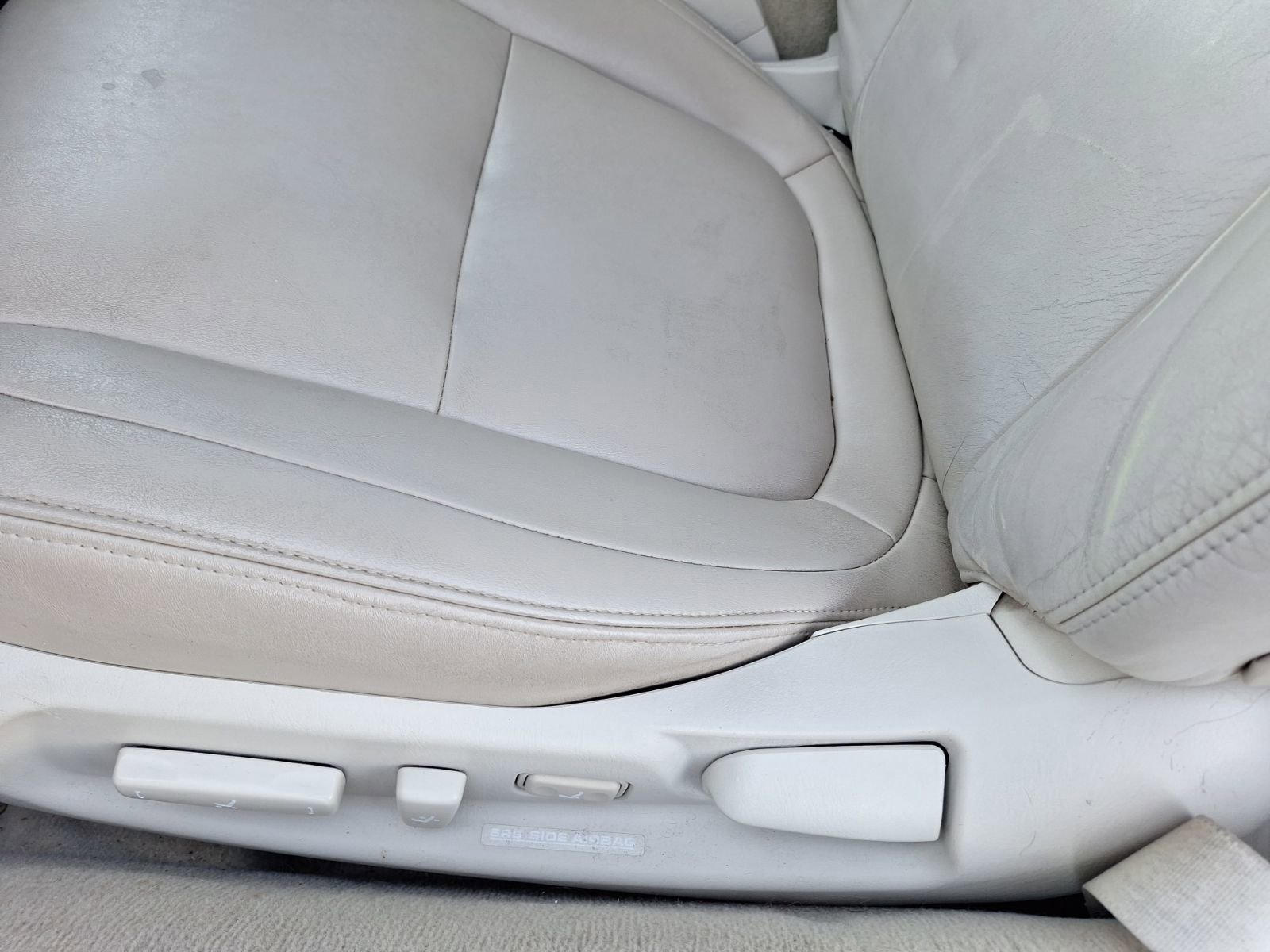 Used 2002 Lexus SC 430 Convertible image 16