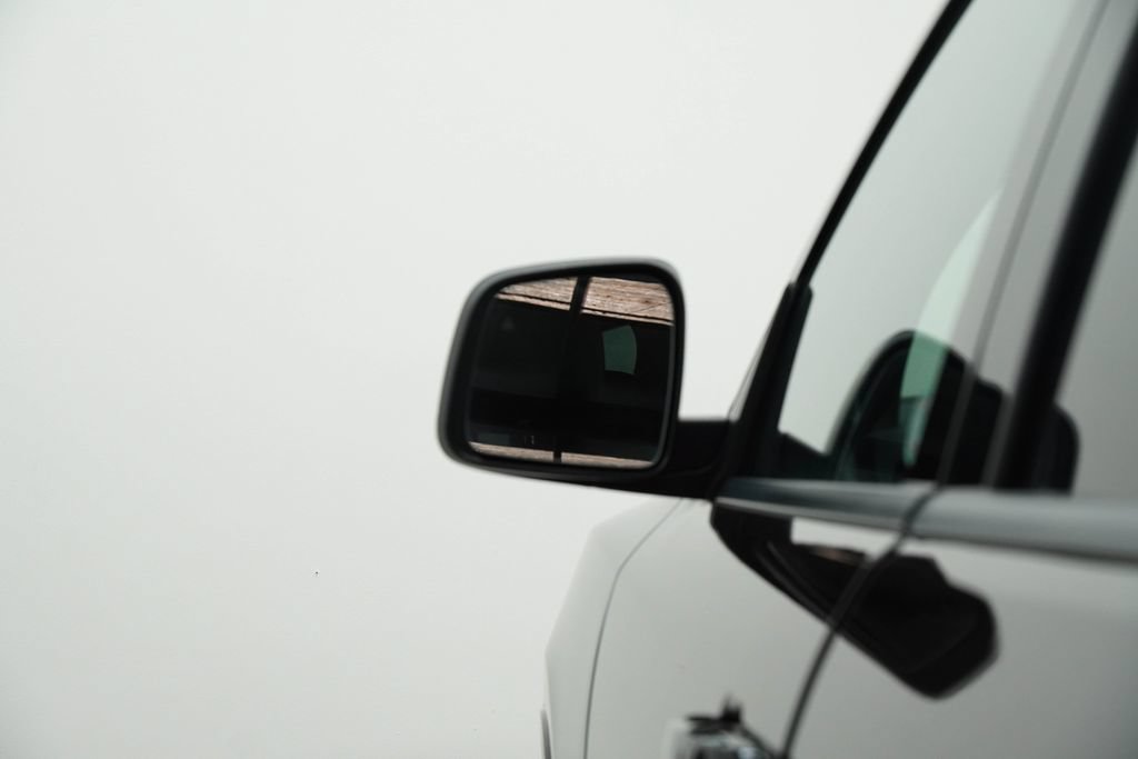 Used 2025 Dodge Durango GT AWD/4WD image 15