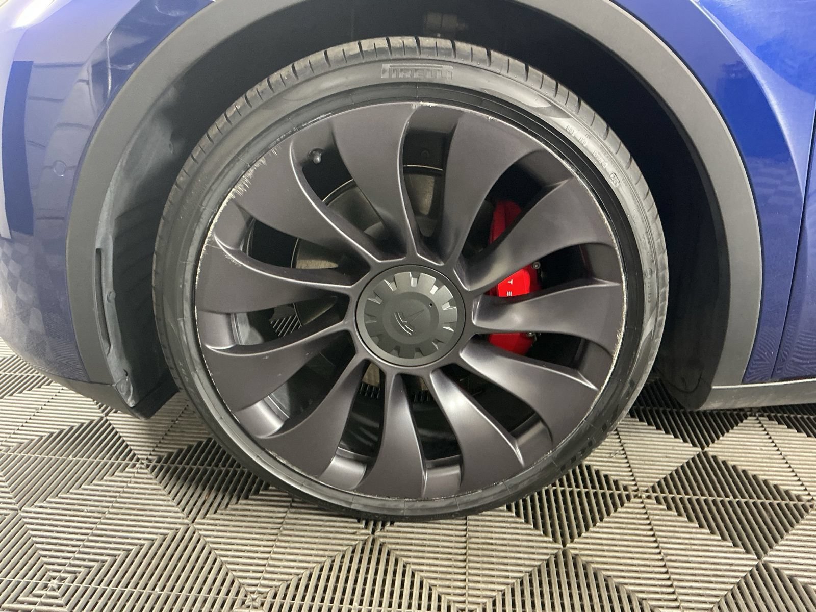 Used 2021 Tesla Model Y Performance AWD/4WD image 6
