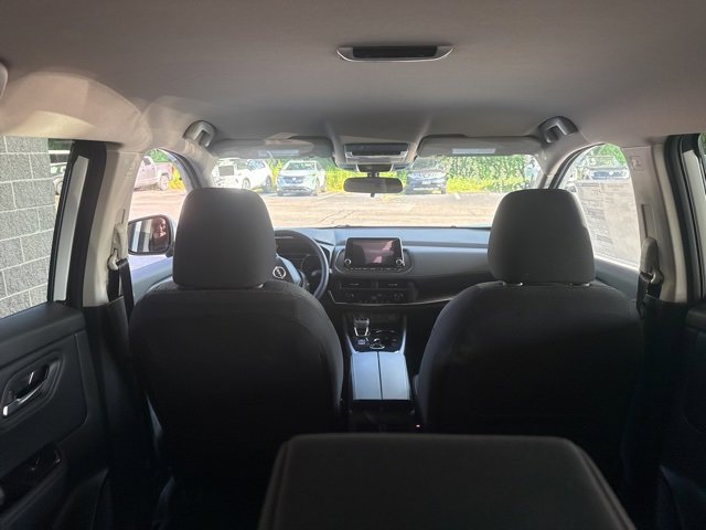 New 2026 Nissan Rogue SV image 10