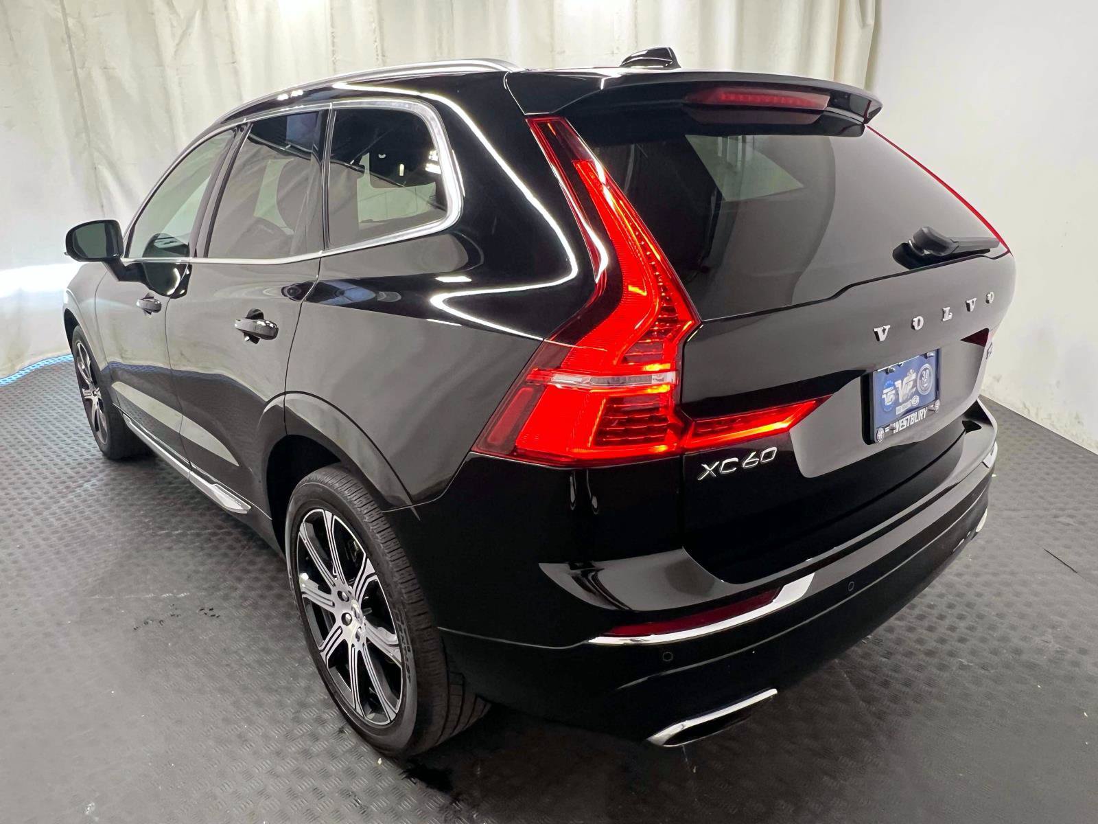Used 2020 Volvo XC60 T5 Inscription AWD/4WD image 8