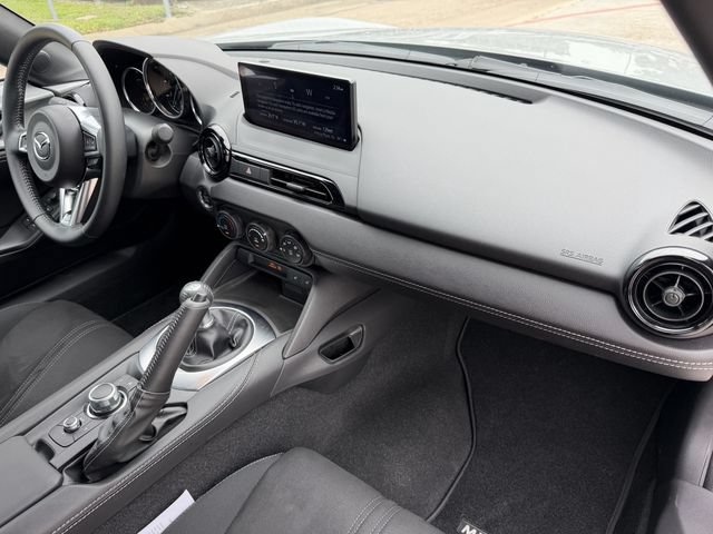 Certified 2026 MAZDA MX-5 Miata Club RWD image 25