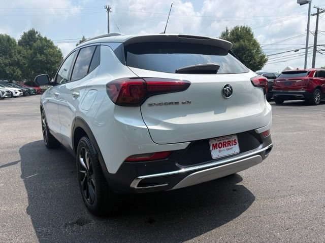 Used 2020 Buick Encore GX Essence w/ Experience Buick Package FWD image 3