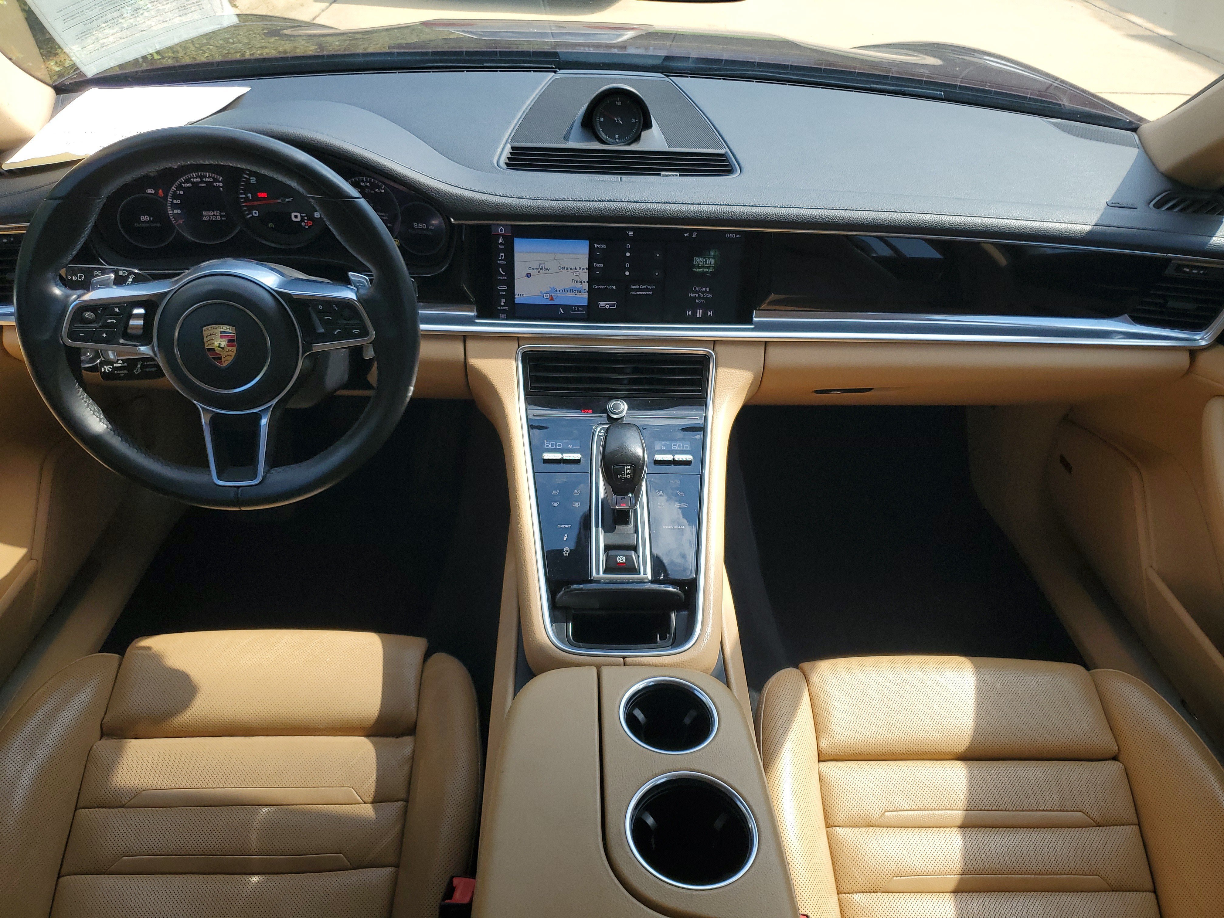 Used 2020 Porsche Panamera 4 AWD/4WD image 37