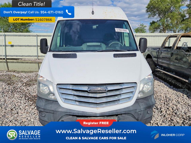 Used 2015 Freightliner Sprinter 2500 RWD image 7