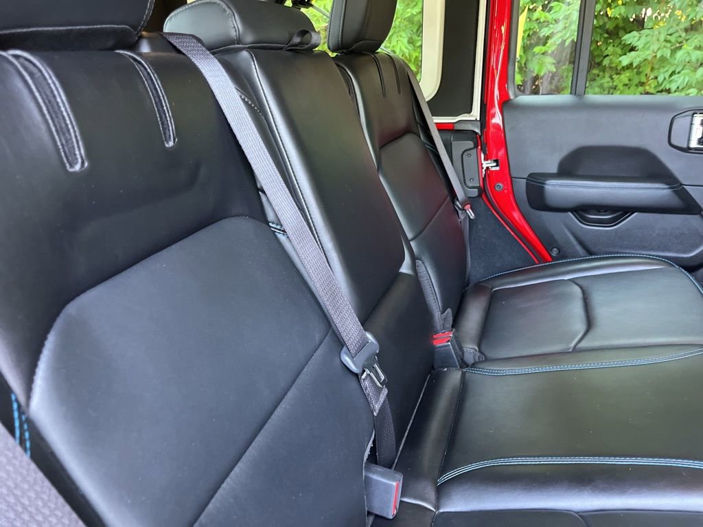 Used 2024 Jeep Wrangler Unlimited Rubicon 4xe AWD/4WD image 50