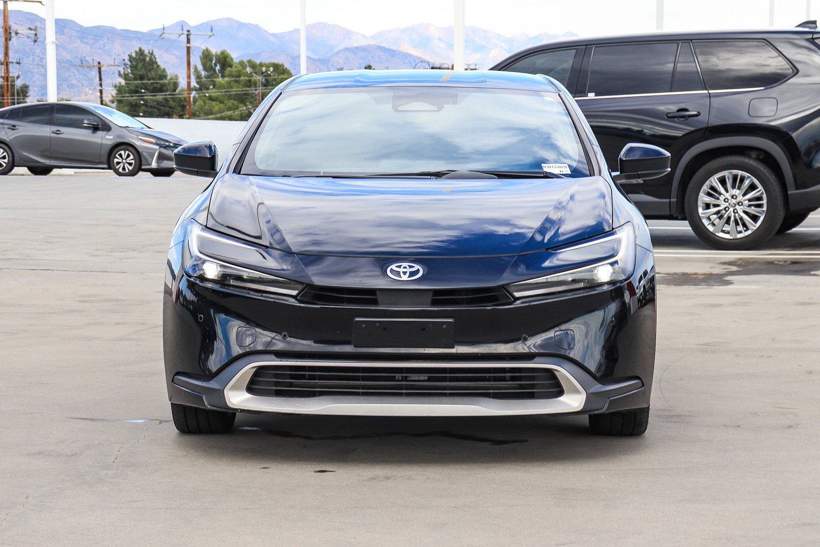 Certified 2024 Toyota Prius Prime FWD image 7
