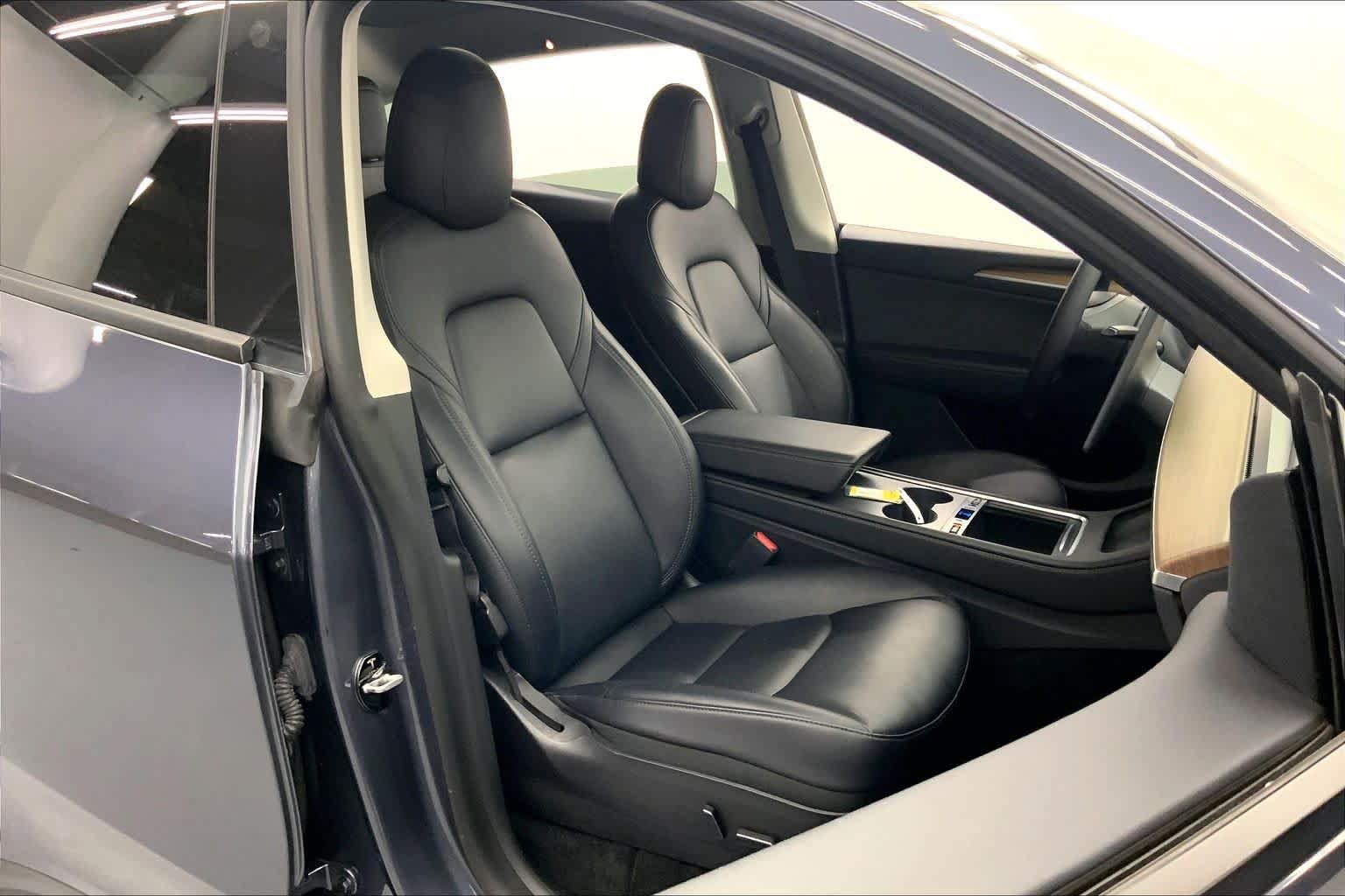 Used 2023 Tesla Model Y Long Range AWD/4WD image 11