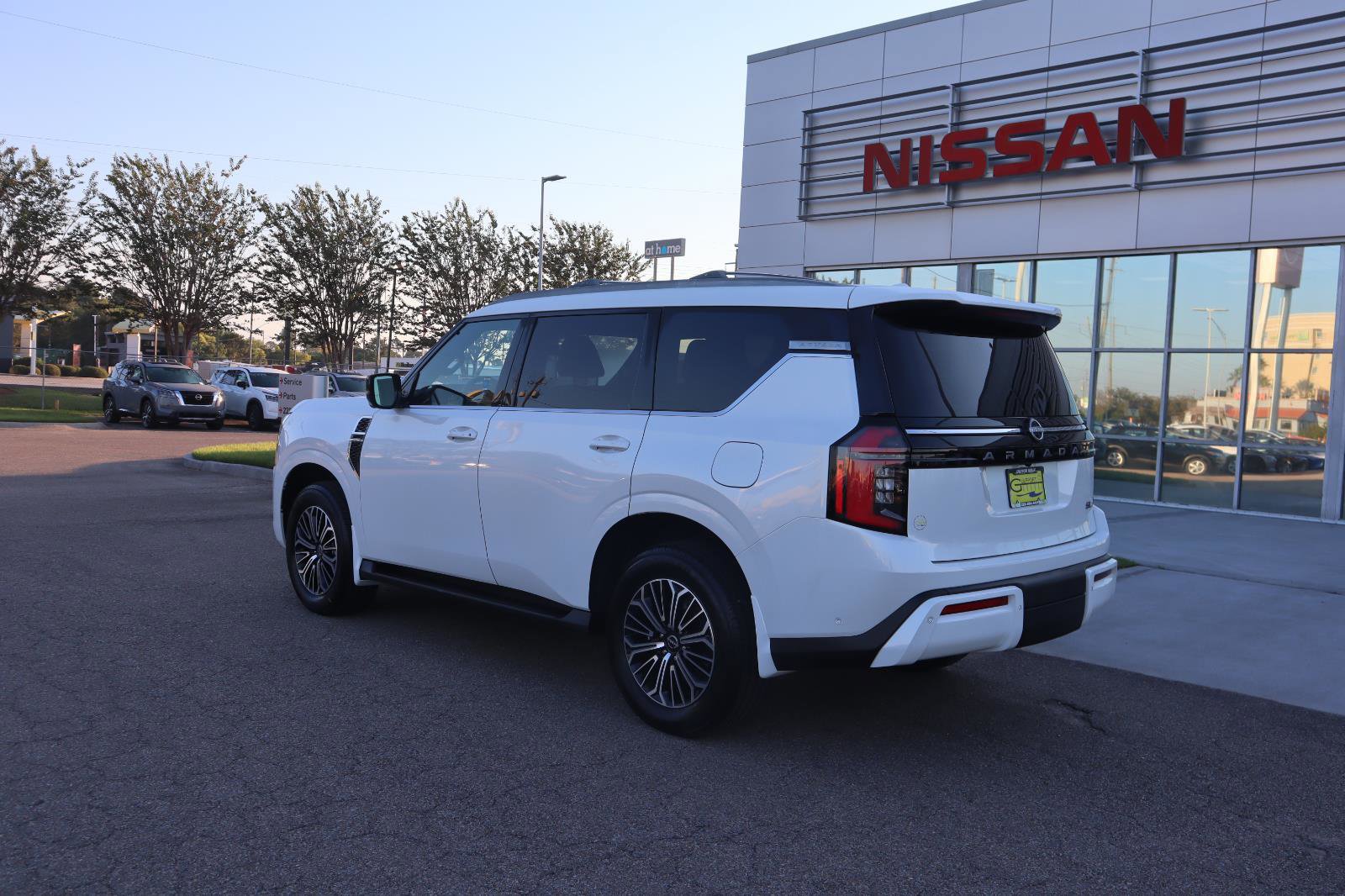New 2026 Nissan Armada SL w/ Captain's Chari Seat Package image 6