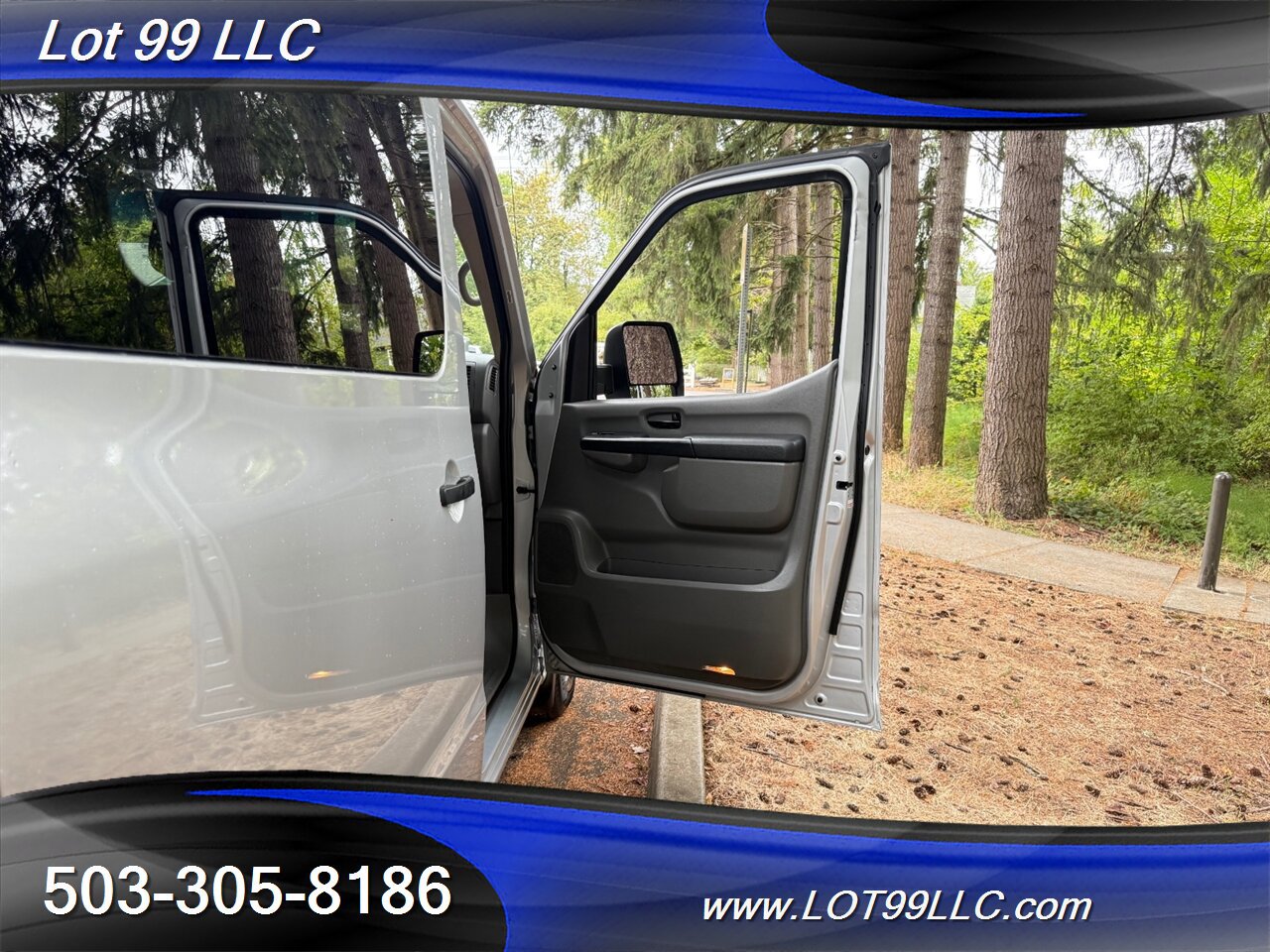 Used 2021 Nissan NV 3500 SV image 35