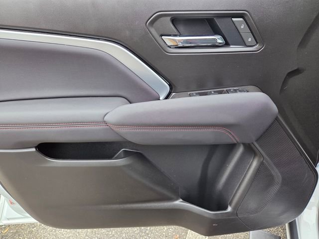Used 2025 Chevrolet Colorado Z71 w/ Midnight Edition image 29