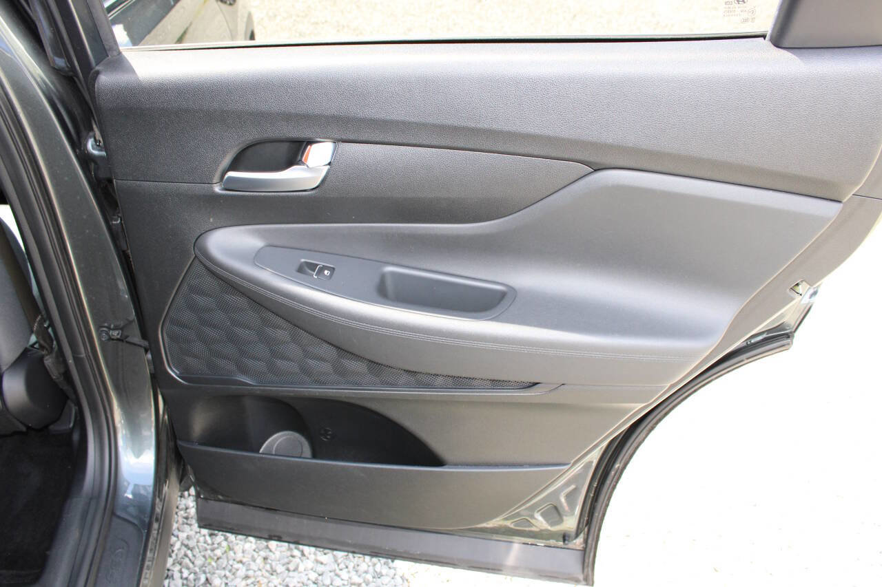 Used 2019 Hyundai Santa Fe SEL w/ Cargo Package AWD/4WD image 25
