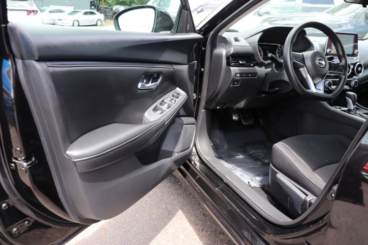 Used 2024 Nissan Sentra SV FWD image 10