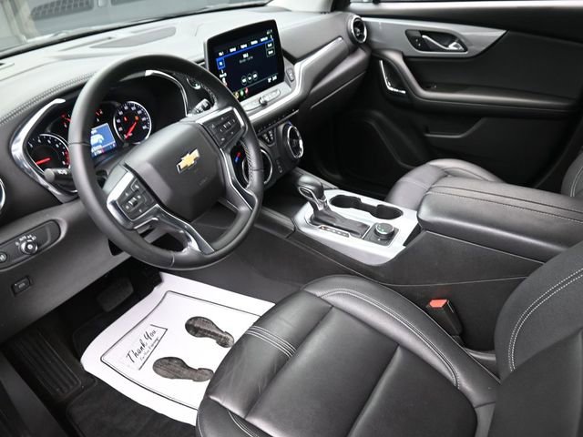 Used 2024 Chevrolet Blazer LT w/ LPO, Black Grille Bar Package image 18