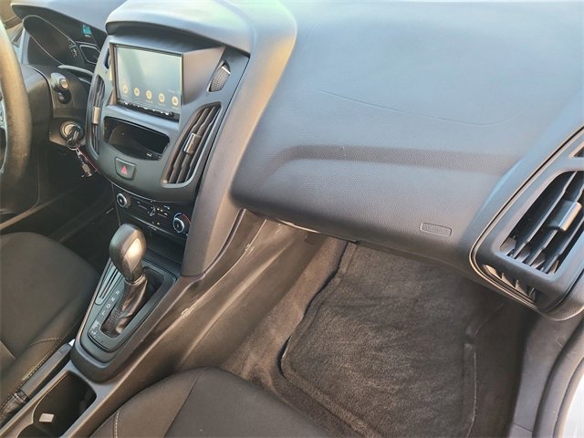 Used 2018 Ford Focus SE image 25