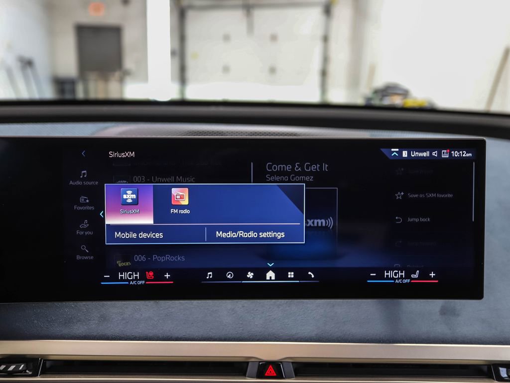 Used 2026 BMW iX xDrive45 image 17