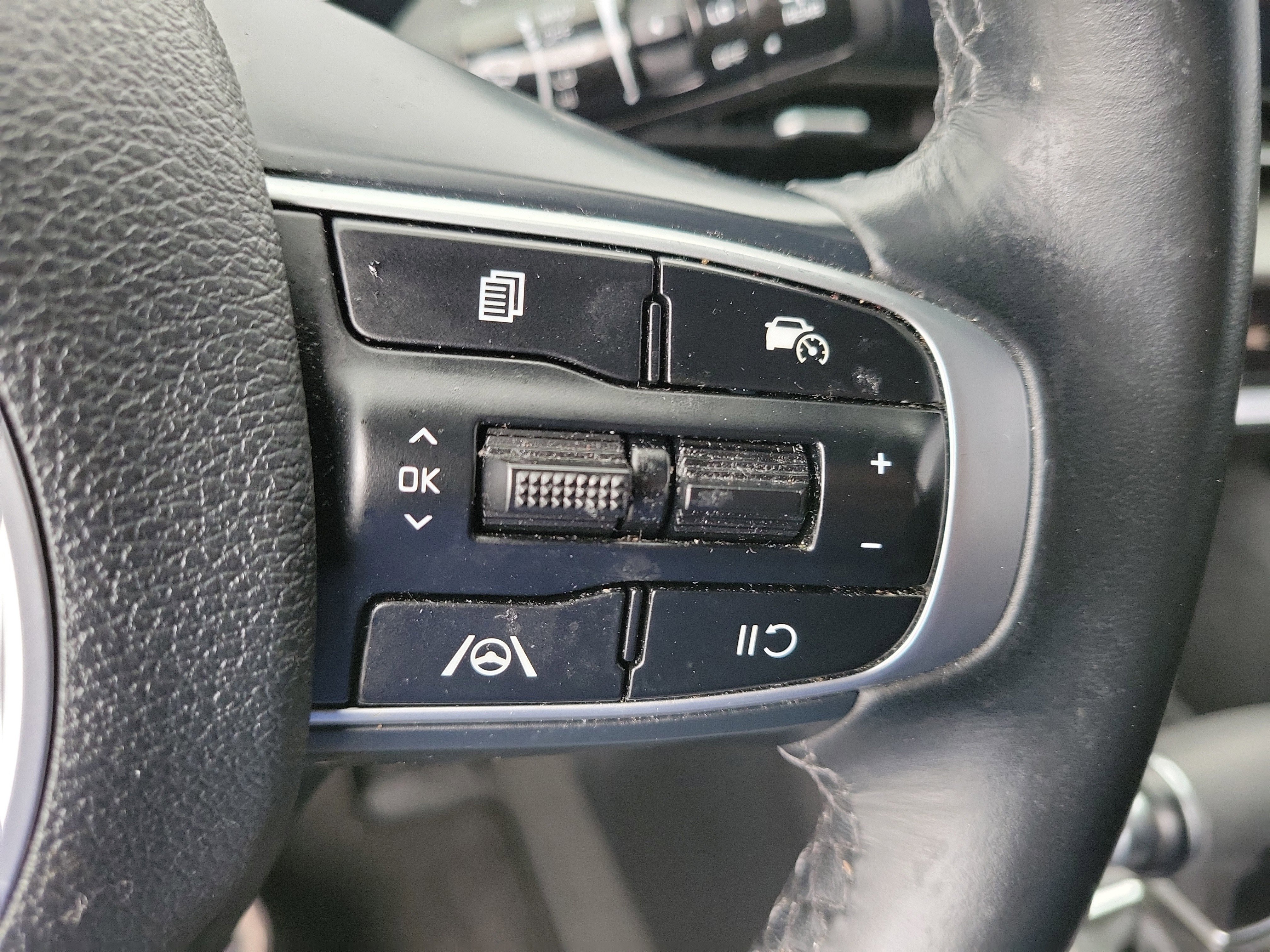 Used 2024 Kia Sportage X-Line w/ X-Line Premium Package image 25