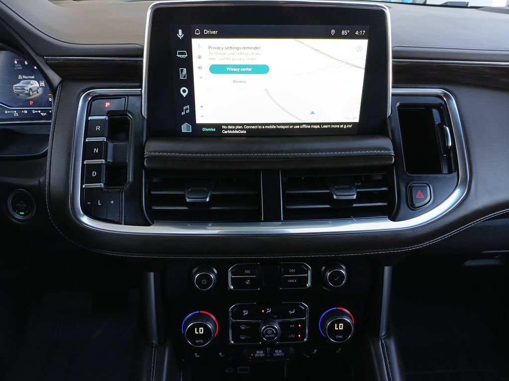 Used 2024 Chevrolet Suburban Z71 w/ Luxury Package AWD/4WD image 14