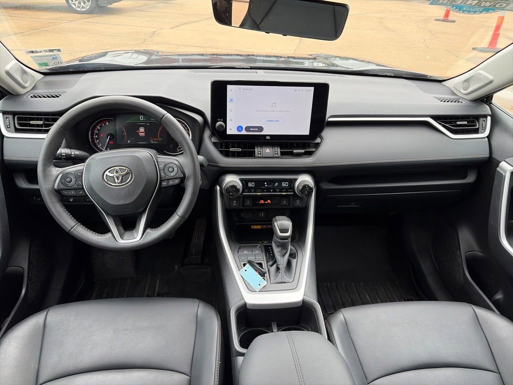 Used 2023 Toyota RAV4 XLE Premium FWD image 12
