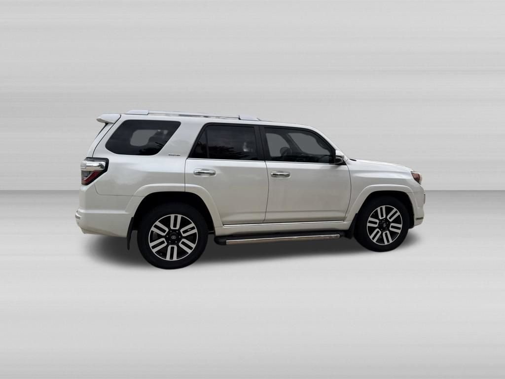 Used 2017 Toyota 4Runner Limited w/ Convenience Package AWD/4WD image 4