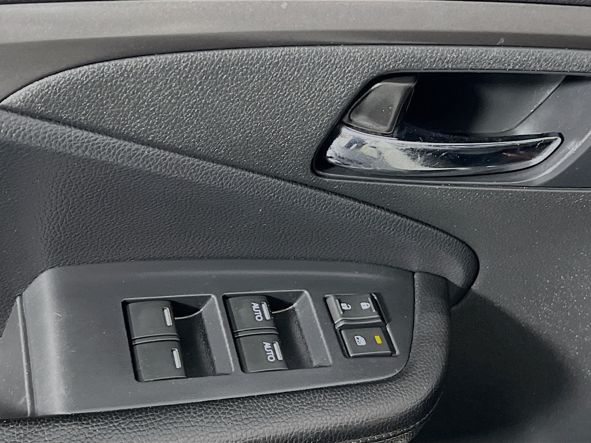 Used 2019 Honda Passport Sport image 17