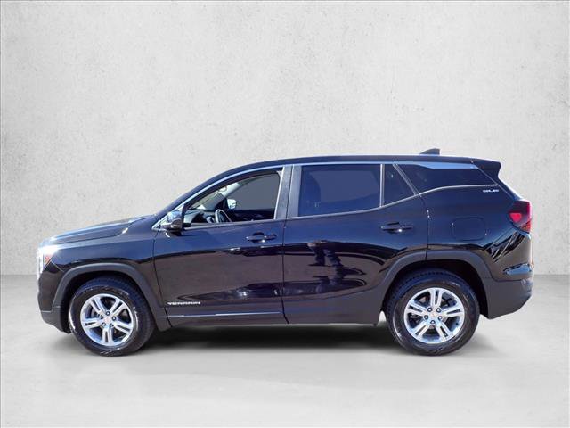 Used 2022 GMC Terrain SLE w/ LPO, Cargo Package image 2