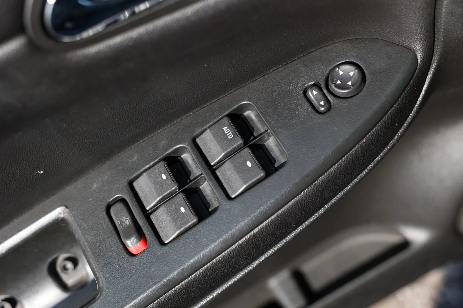 Used 2013 Chevrolet Impala LTZ FWD image 39