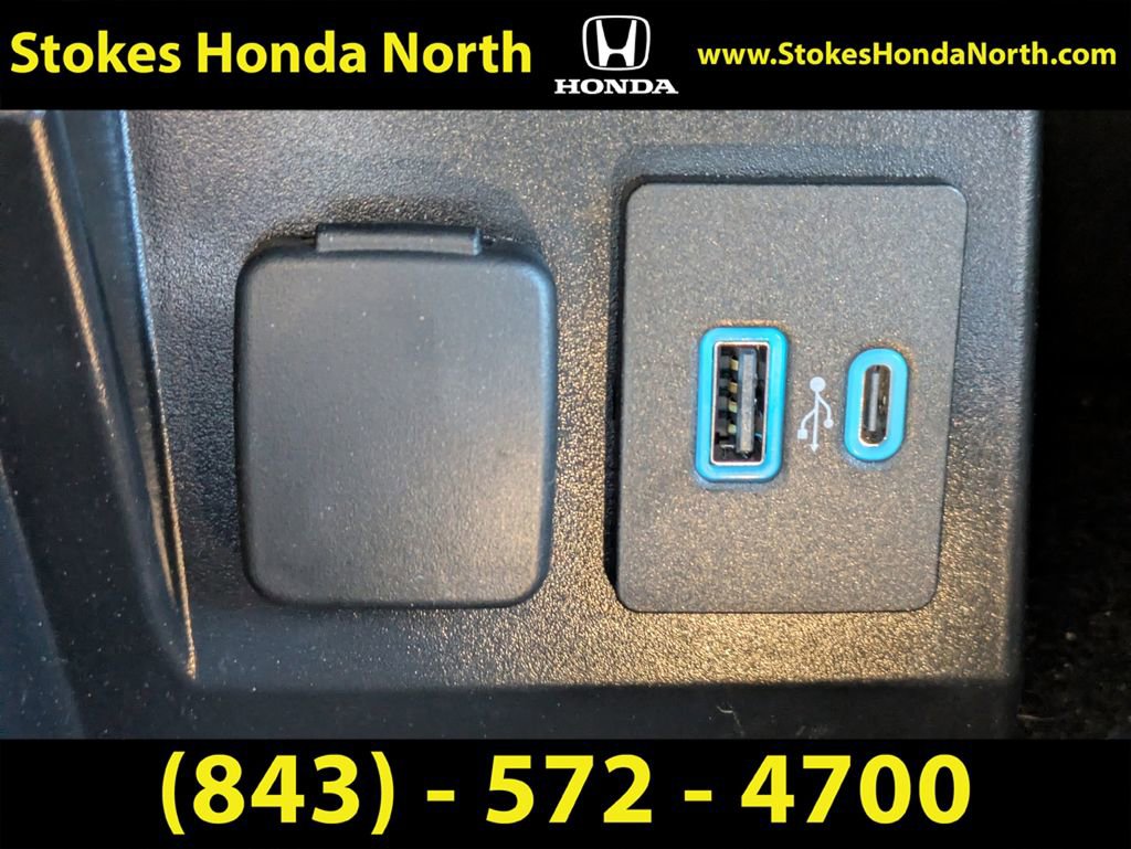 Used 2023 Ford Explorer XLT w/ Equipment Group 202A image 26