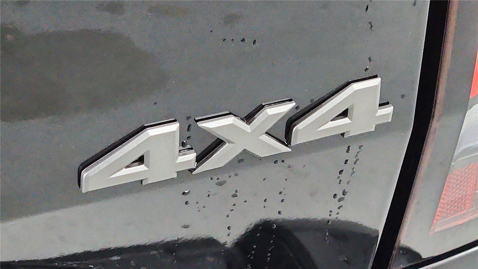 New 2026 Nissan Frontier S image 20