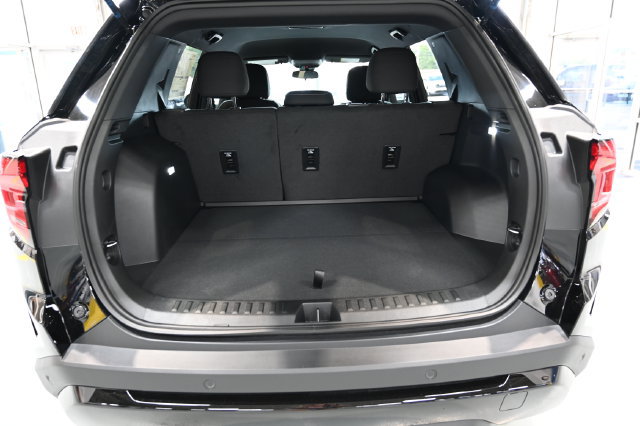New 2027 GMC Terrain Elevation w/ Black Edition FWD image 27