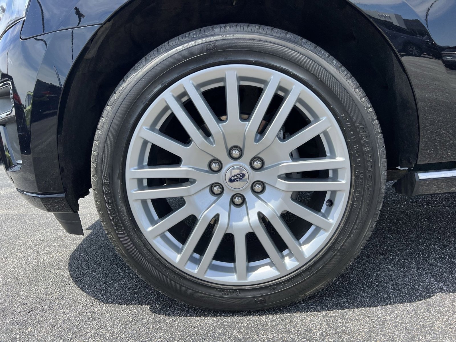 Used 2023 Ford Expedition Max Platinum AWD/4WD image 20