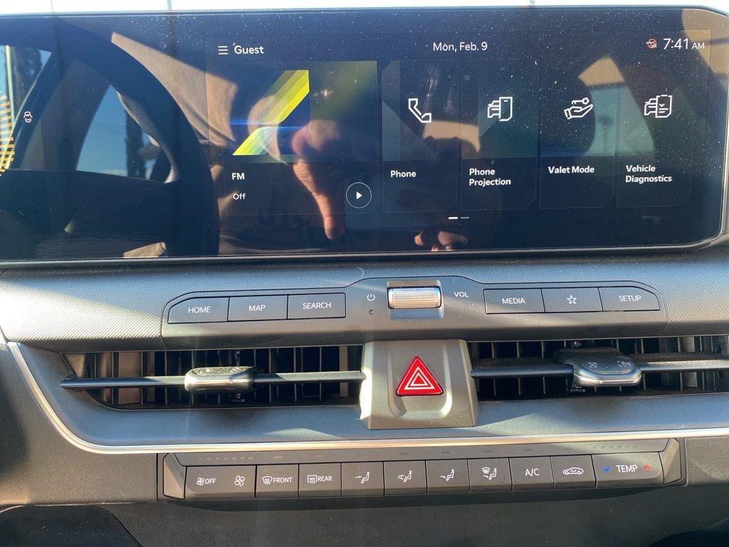Certified 2025 Kia K4 FWD image 28