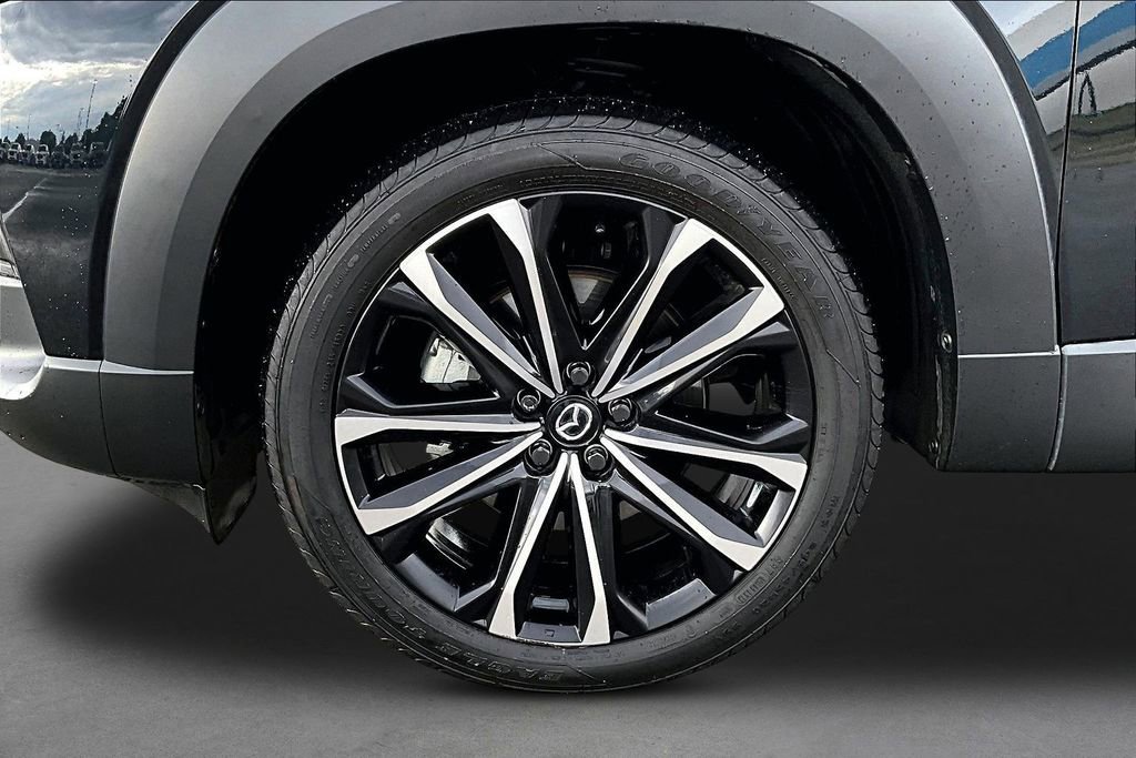 Used 2025 MAZDA CX-50 AWD 2.5 S w/ Premium Plus Pkg image 8