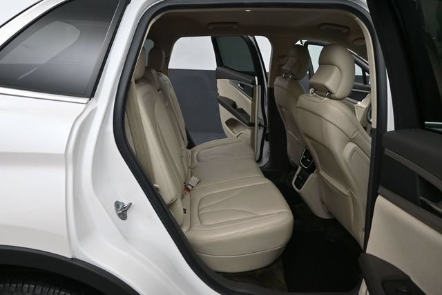 Used 2018 Lincoln MKX Premiere AWD/4WD image 23