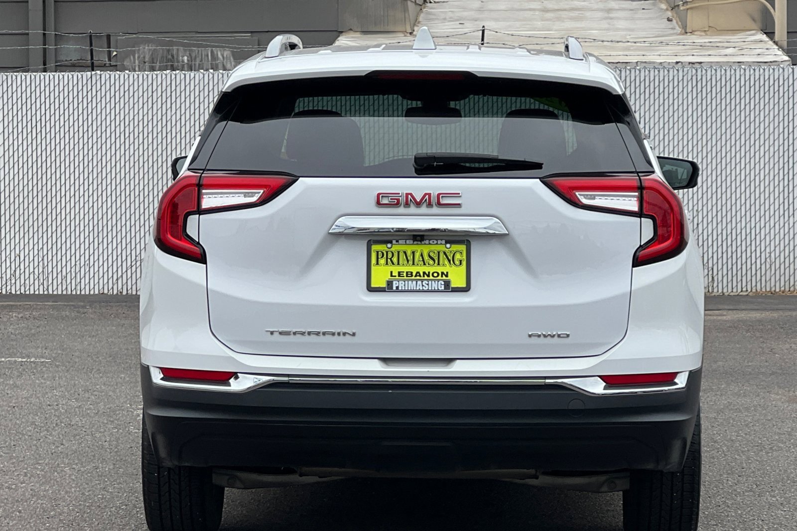 Used 2023 GMC Terrain SLT image 5