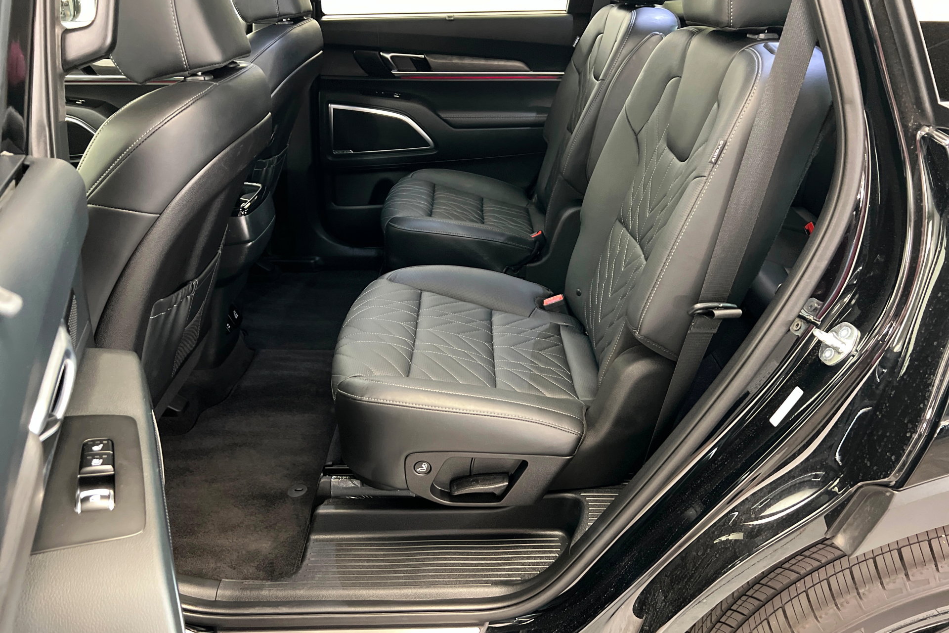 Used 2025 Kia Telluride SX Prestige X-Line image 22