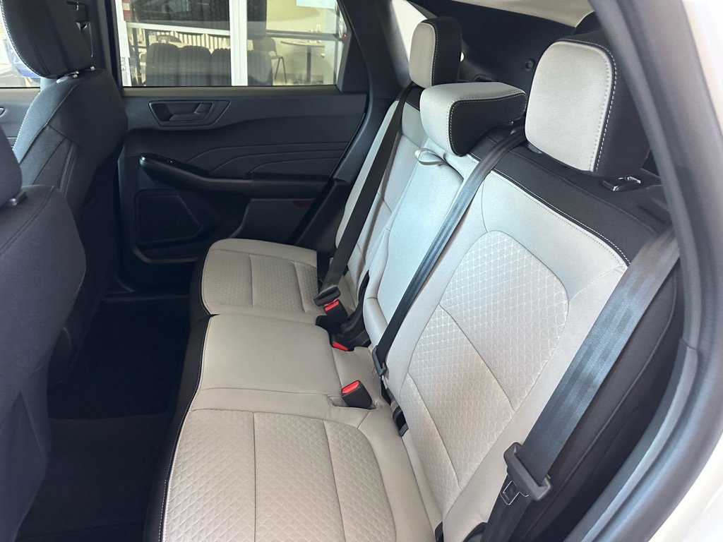 New 2026 Ford Escape Active image 23