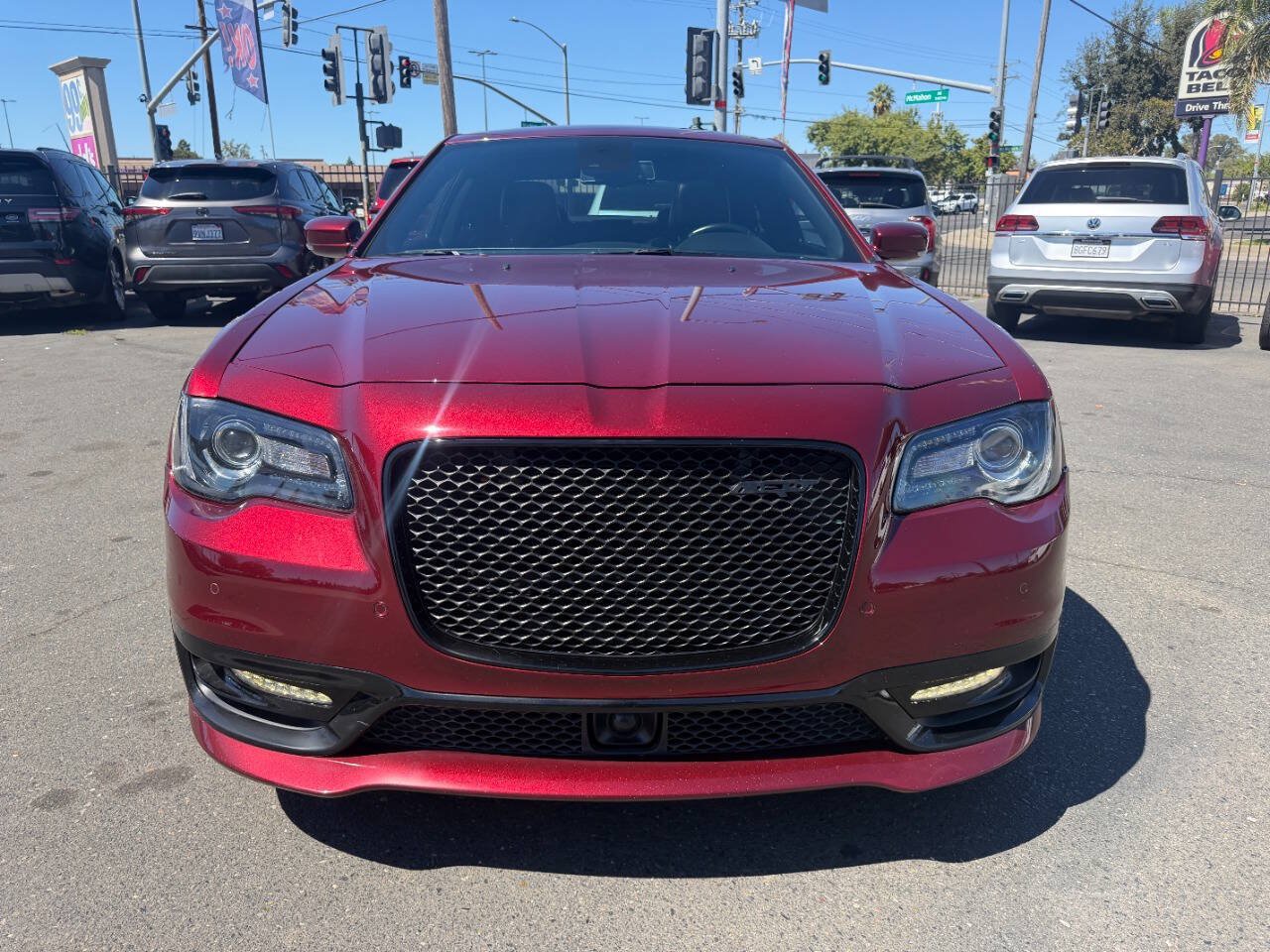 Used 2023 Chrysler 300 C RWD image 3