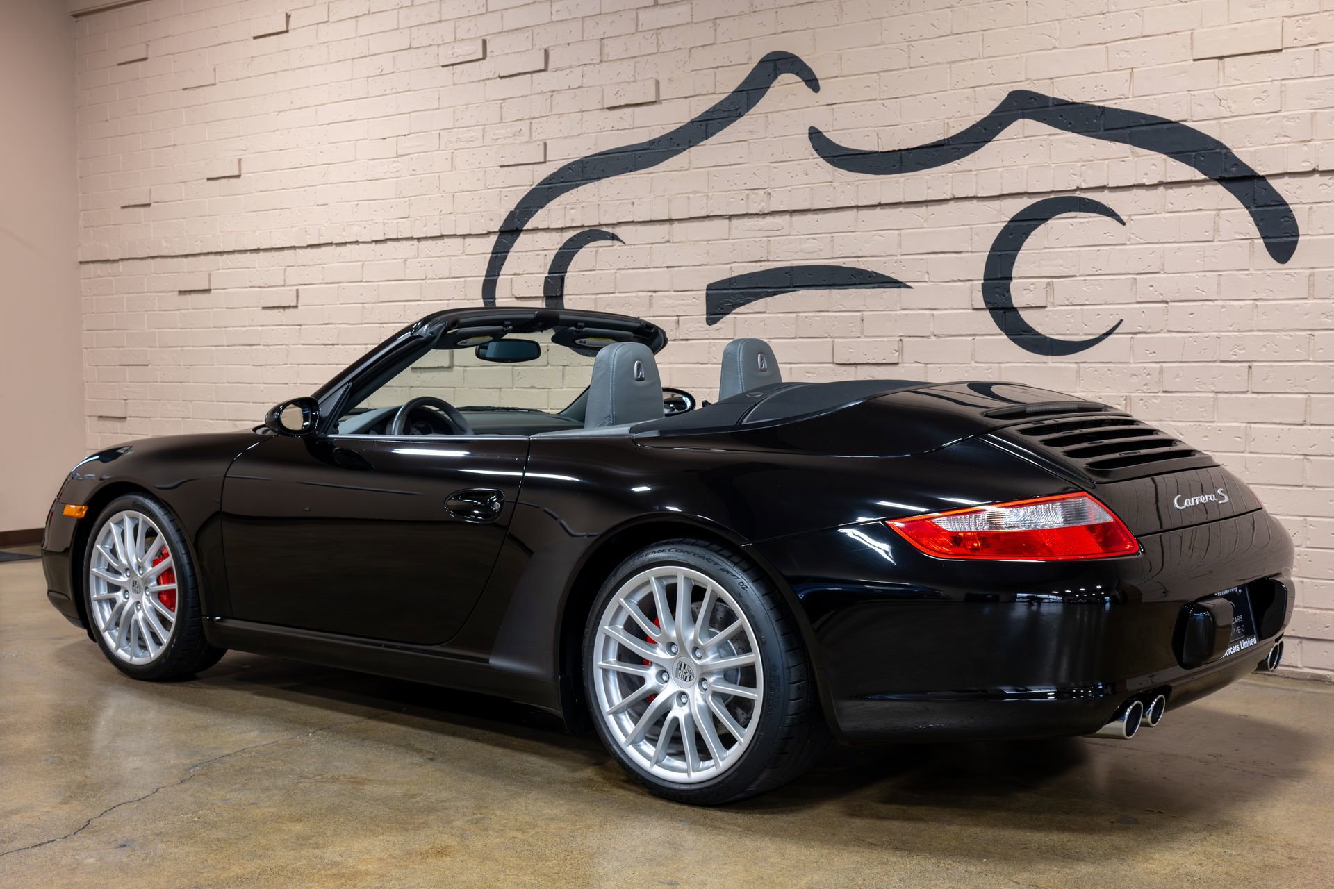 Used 2006 Porsche 911 Carrera S image 11