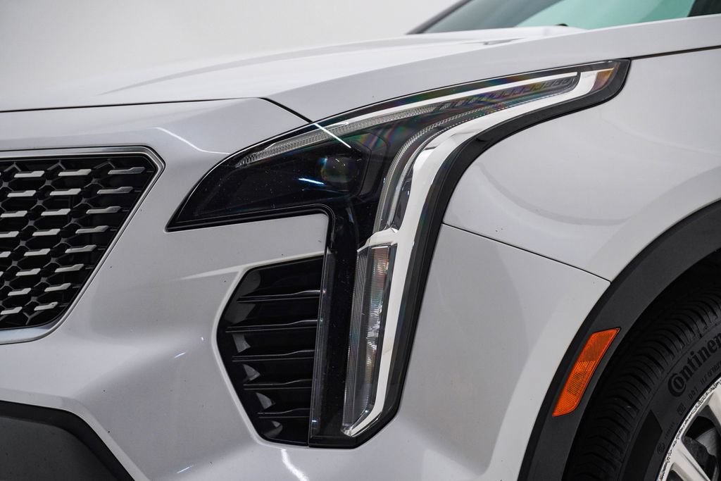 Used 2019 Cadillac XT4 Premium Luxury AWD/4WD image 6