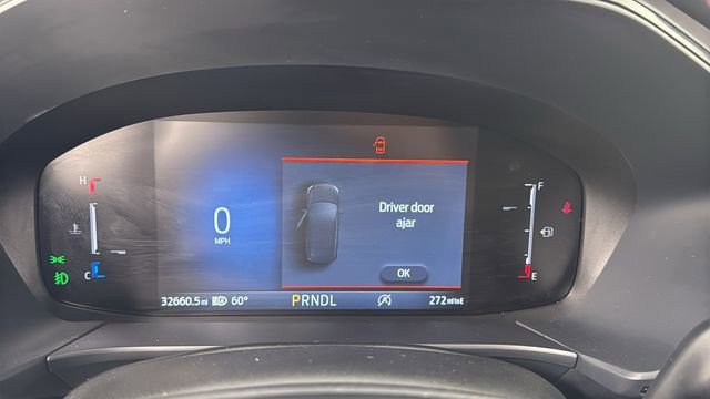 Used 2025 Ford Escape ST-Line Select image 21