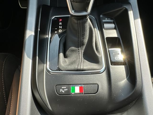 Used 2025 Alfa Romeo Tonale AWD/4WD image 34