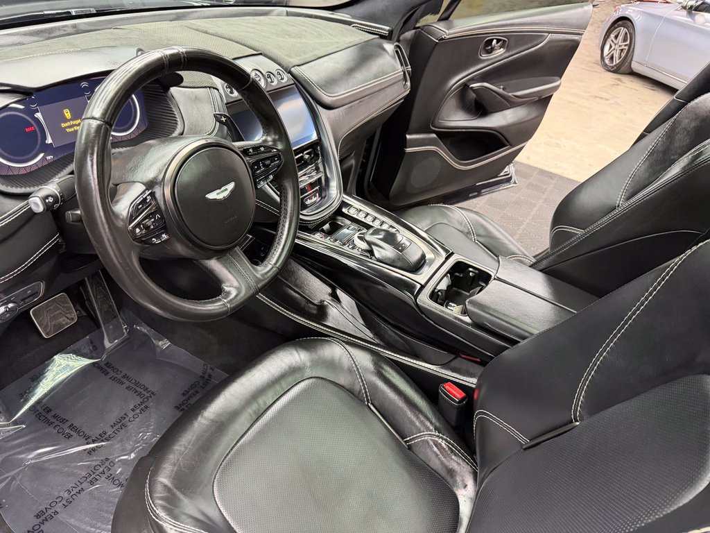 Used 2021 Aston Martin DBX AWD/4WD image 30
