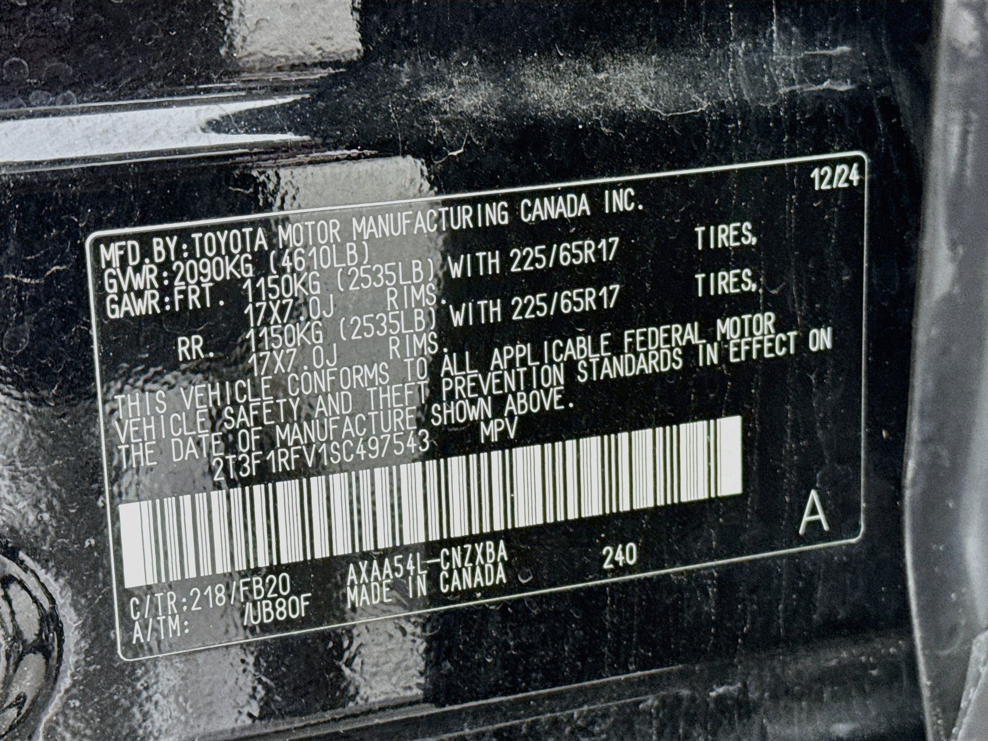 Certified 2025 Toyota RAV4 LE AWD/4WD image 31