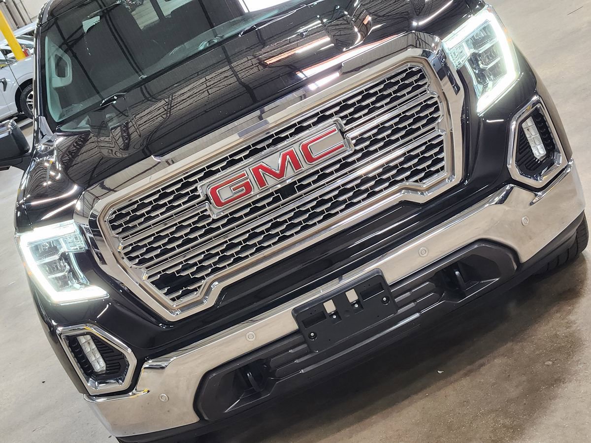 Used 2019 GMC Sierra 1500 SLT AWD/4WD image 19