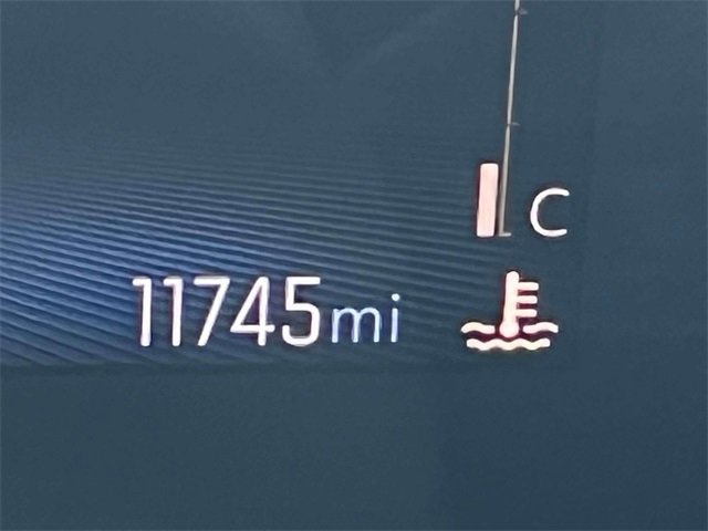 Used 2024 Chevrolet Trax LT w/ Driver Confidence Package image 26