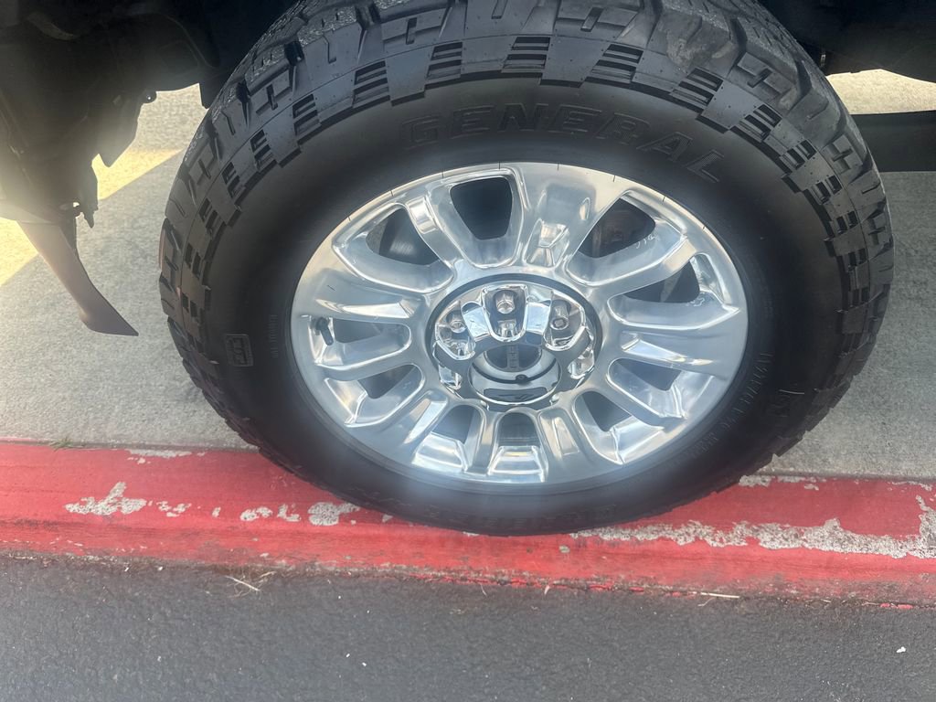 Used 2020 Ford F350 Limited AWD/4WD image 25