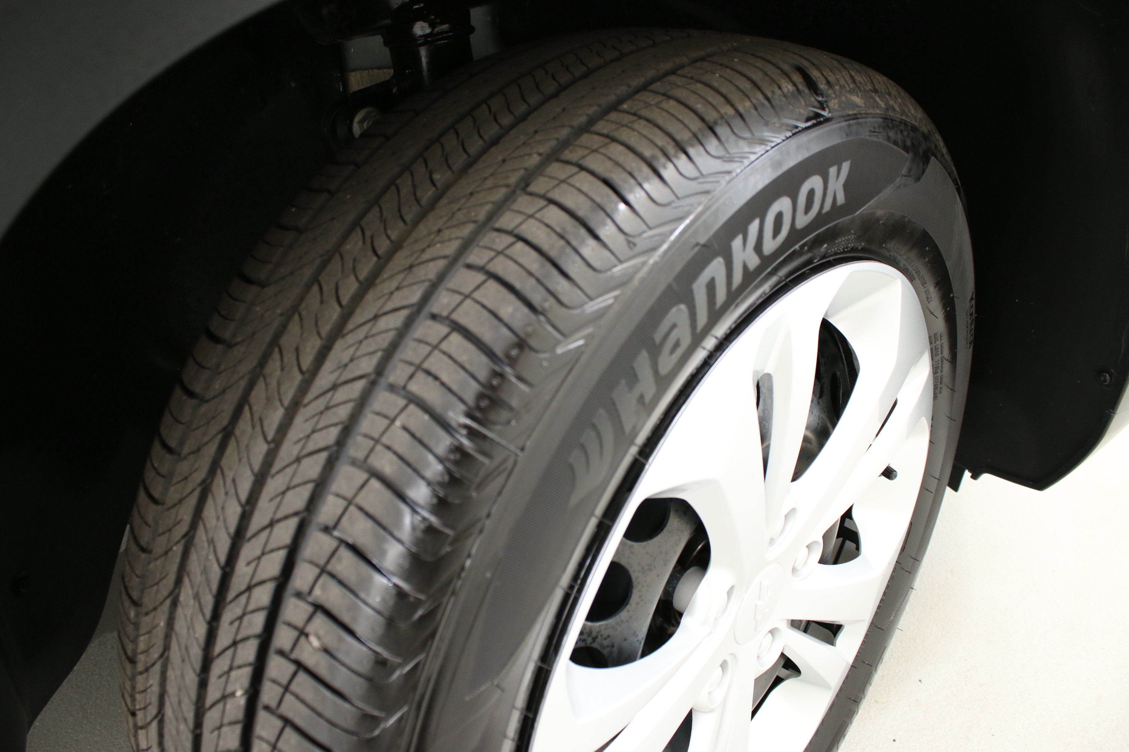 Certified 2025 Chevrolet Trax LS FWD image 32