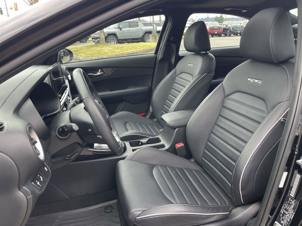 Used 2024 Kia Forte GT-Line w/ GT-Line Premium Package image 20
