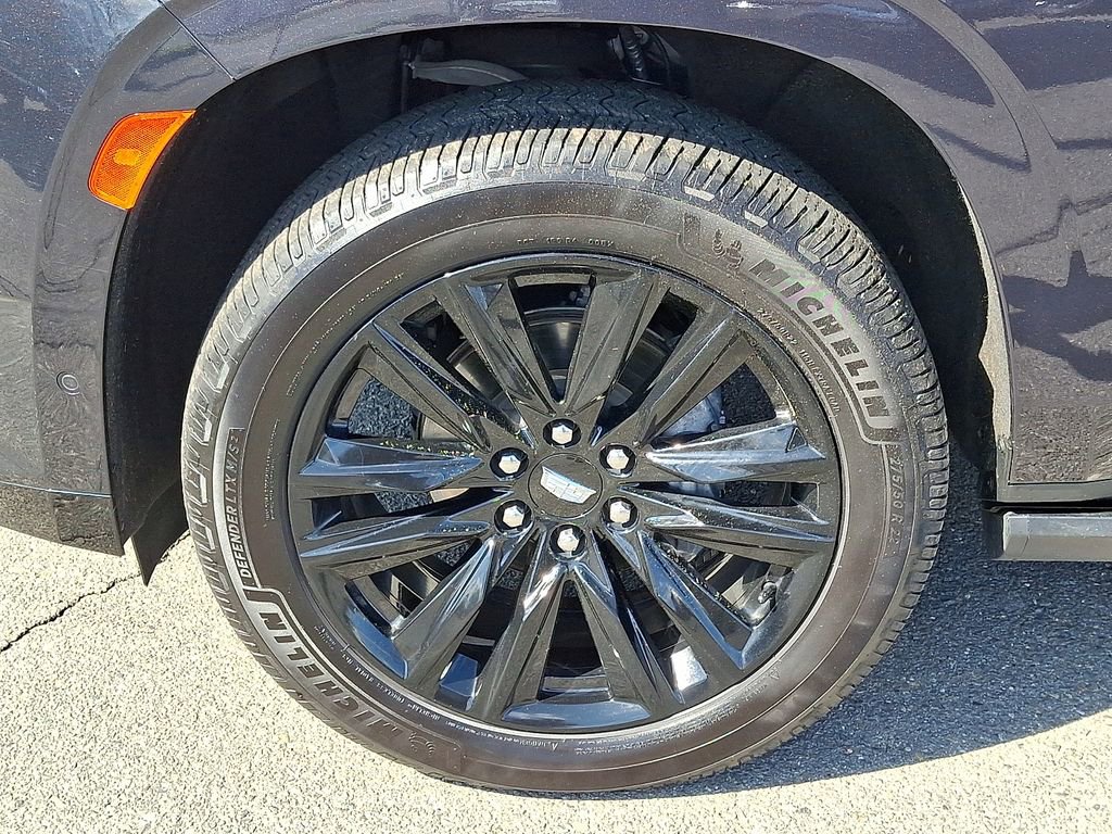 Used 2022 Cadillac Escalade ESV Sport Platinum AWD/4WD image 8